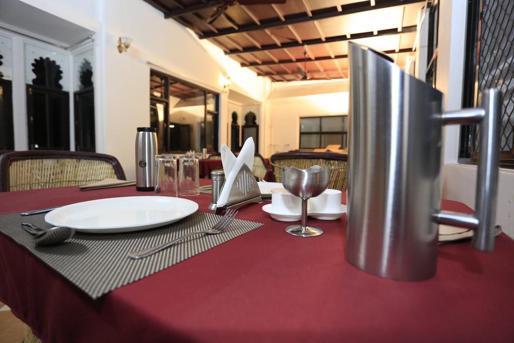 Hotel Sai Palace Udajpur Exteriér fotografie
