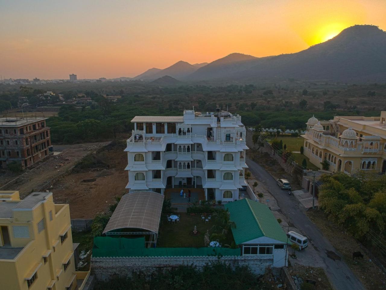 Hotel Sai Palace Udajpur Exteriér fotografie